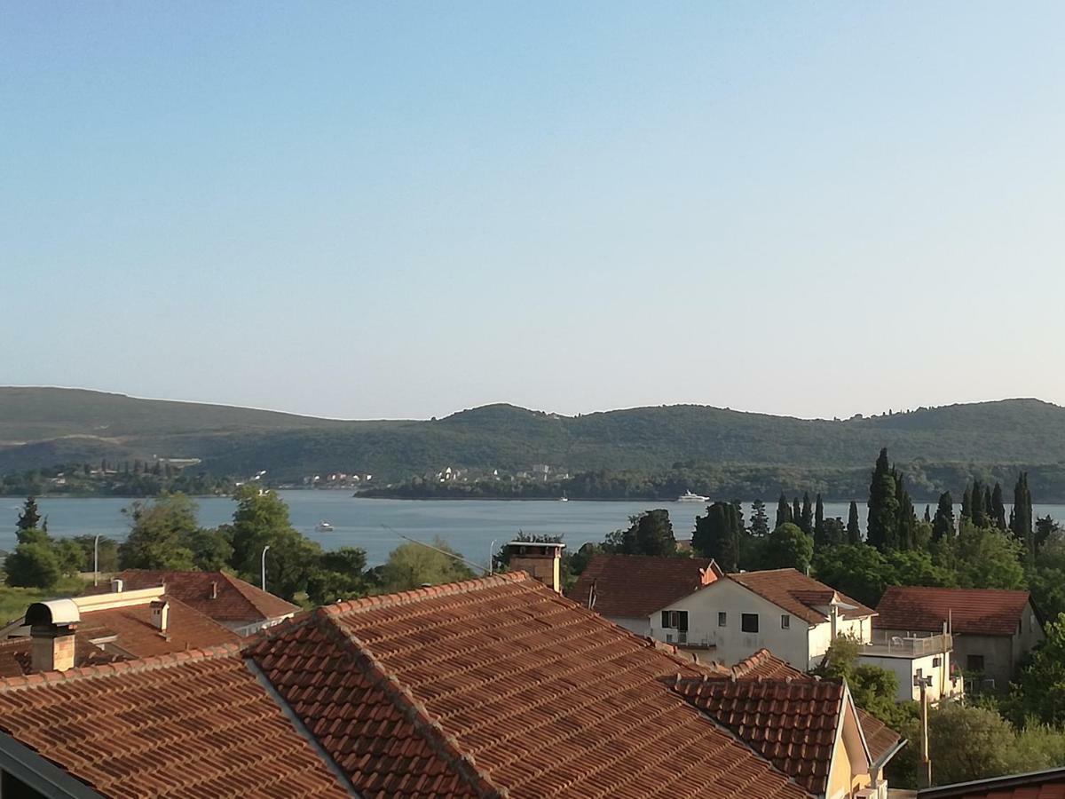 Milosavljevic Apartments Tivat Exterior foto